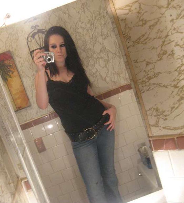 15P Spanish teen selfshooting