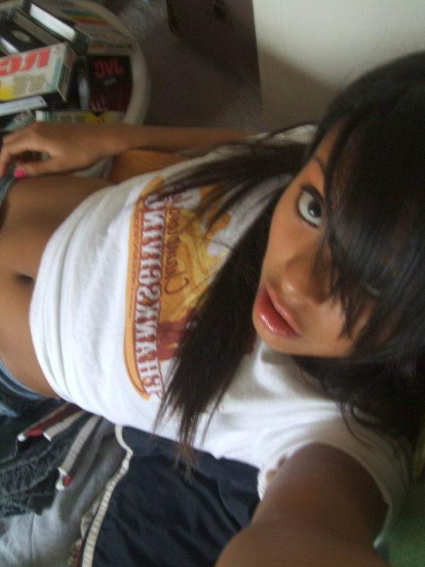 15P Spanish teen selfshooting