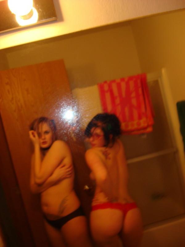 15P Selfshooting hotties
