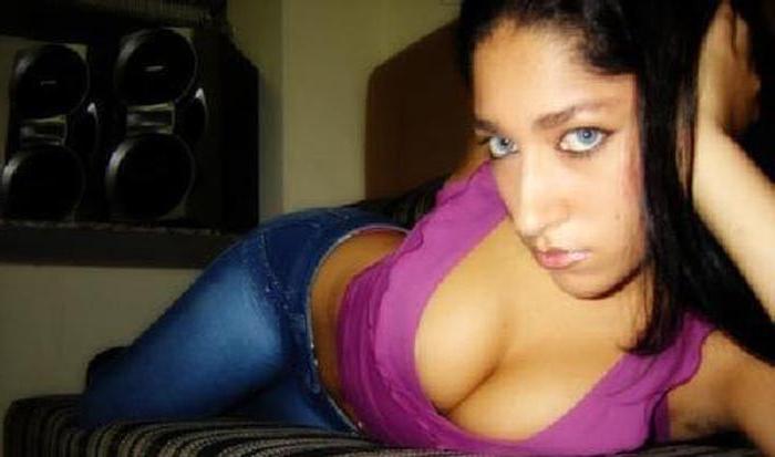 15P More selfshooting honeys part 2