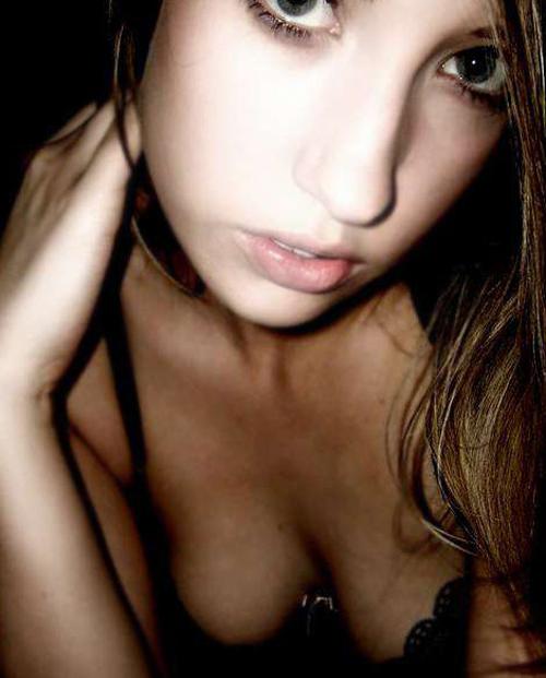 15P Selfshooting hotties