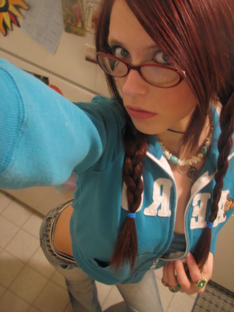 15P Loads of sexy young chicks