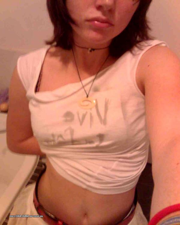 15P Amateur self-shooting teens showing their bodies