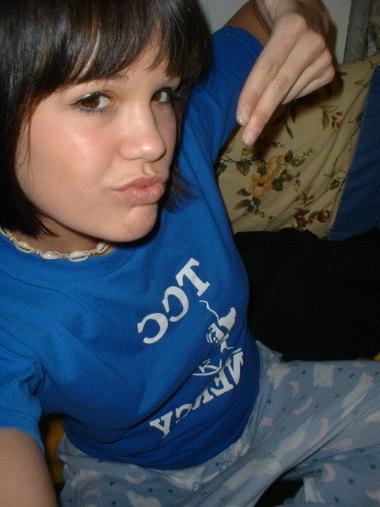 15P Gorgeous amateur girls showing their amazing bodies
