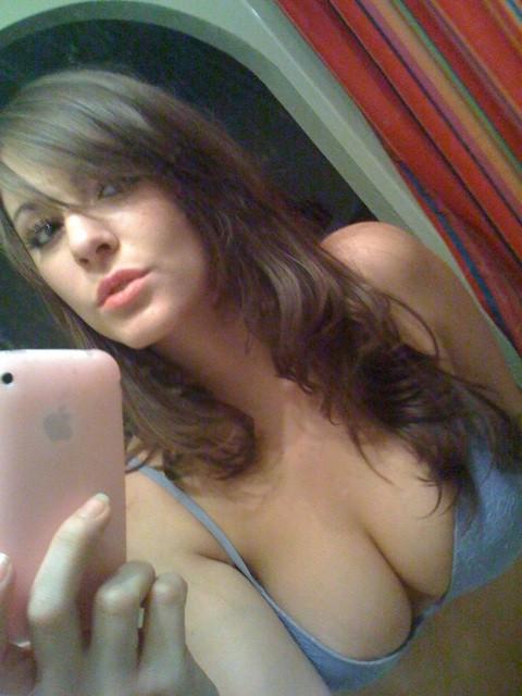 15P Babes posing and shooting