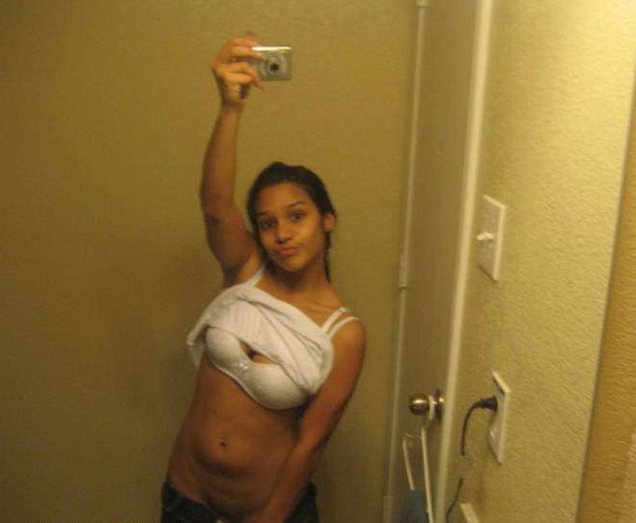 15P Babes posing and shooting