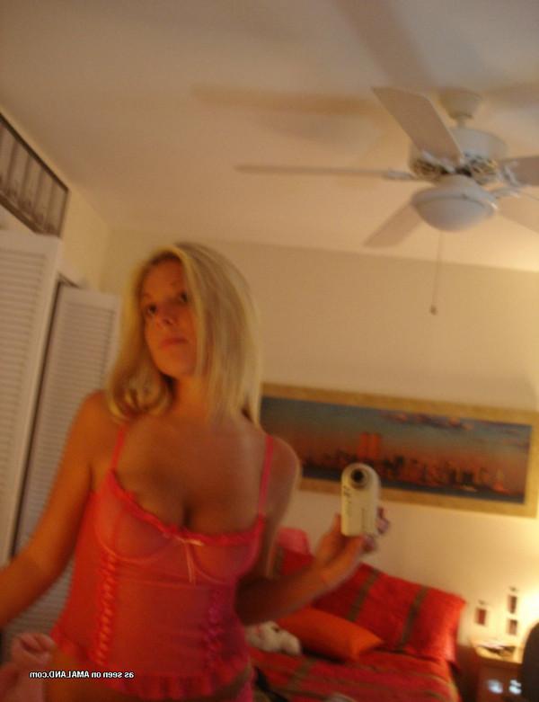 15P Selfshooting hotties