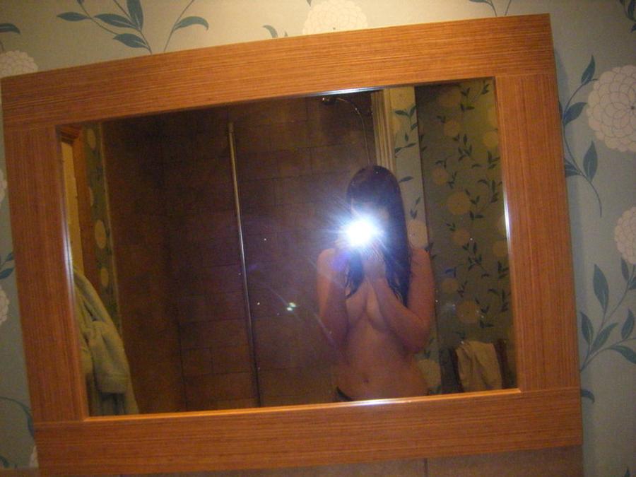 15P Spanish teen selfshooting