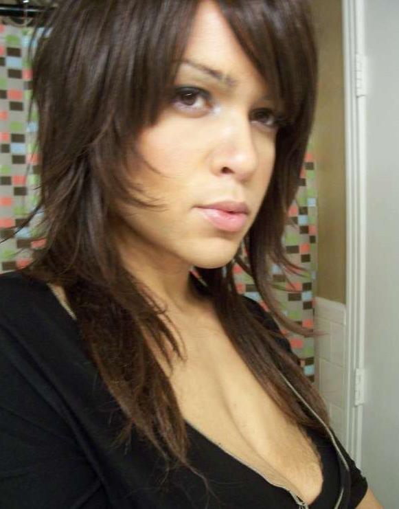 15P Photo set of busty self-shooting babes