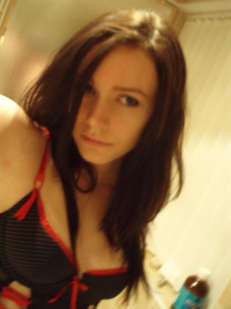 15P Amateur self-shooting teens showing their bodies