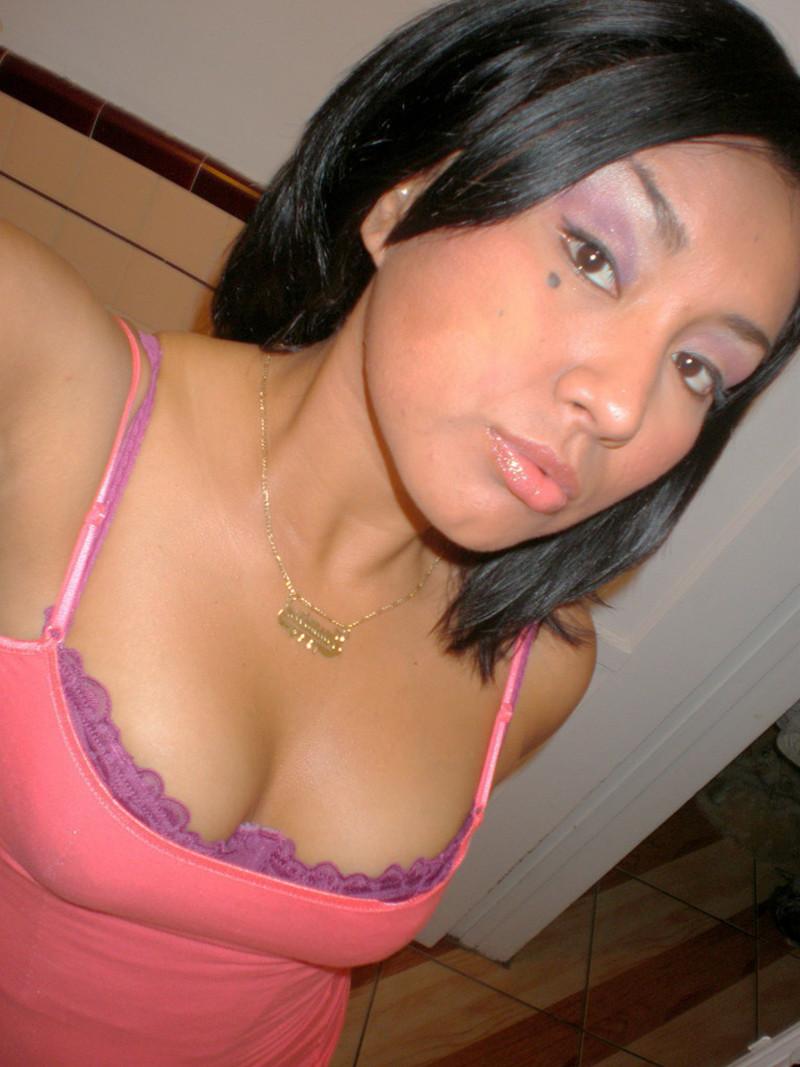 15P Cute blonde chick selfshooting