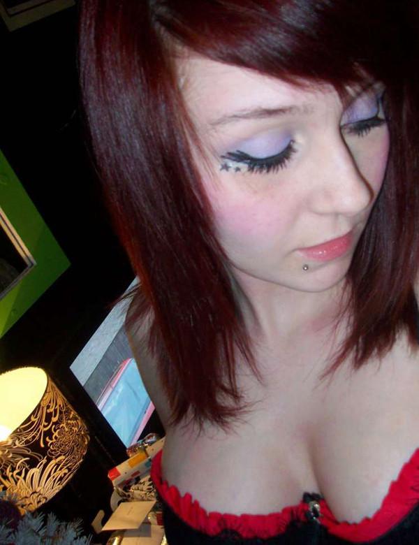 15P Selfshooting hotties