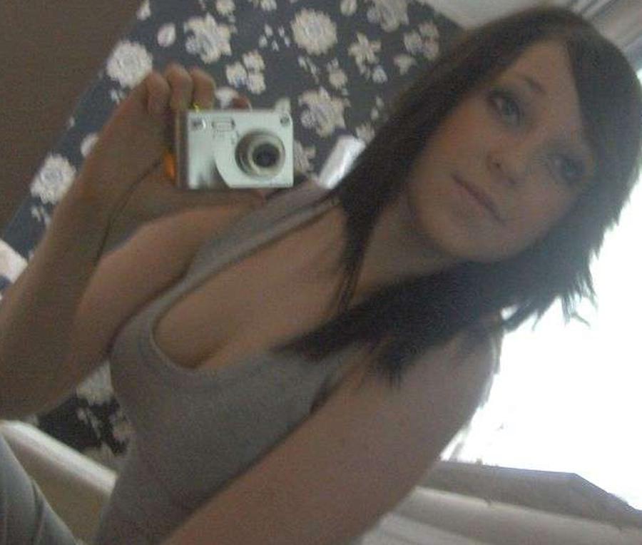 15P Amateur self-shooting teens showing their bodies