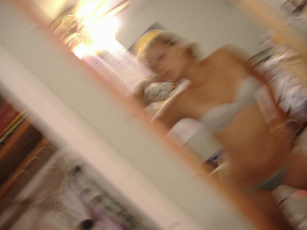 15P Group of various self-shooting gorgeous babes