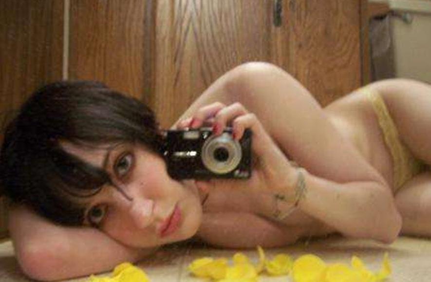 15P Pictures of various sexy hotties