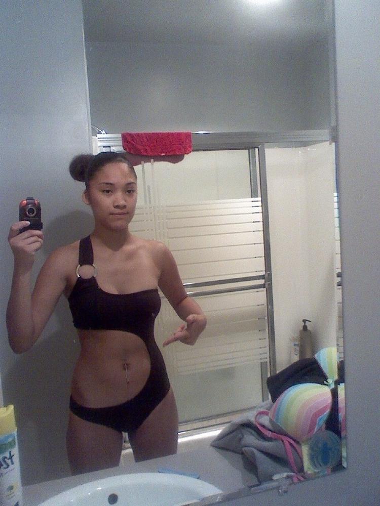 15P Amateur self-shooting teens showing their bodies