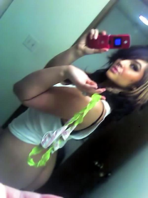 15P Group of various self-shooting gorgeous babes