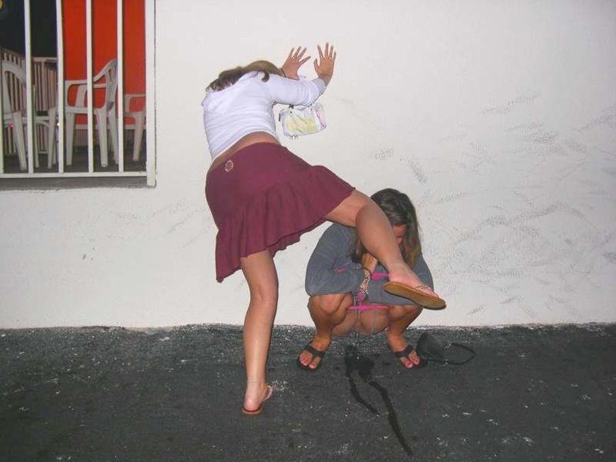 16P Naked sexy amateurs showing off their sweet shaved pussies