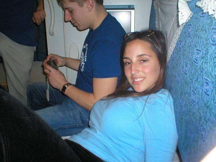 16P Hot naked babes making good use of their camera phones