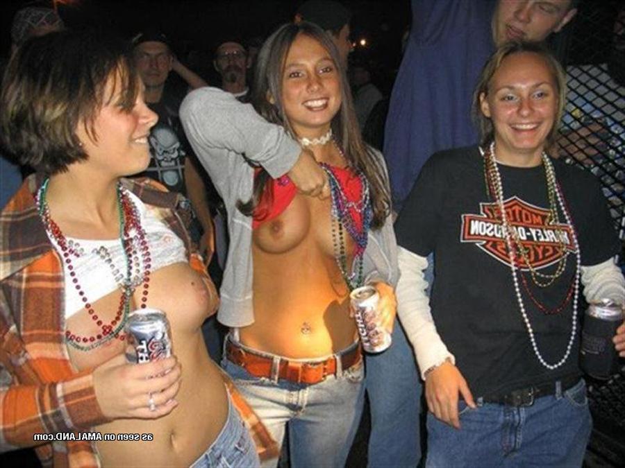 15P Photos of wild drunk bitches