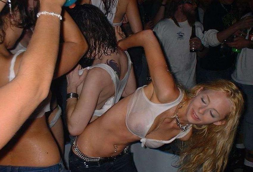16P Amateur couples taking hot closeup pics of their fucking