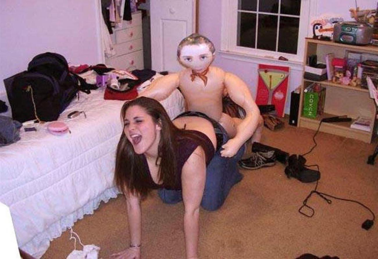 16P Hot bodied strangers give ramrods to drunk party girls