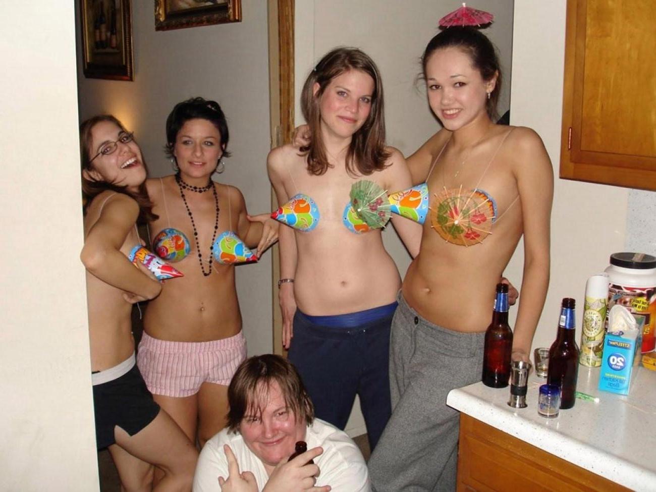 15P Random pics of drunk sluts in parties