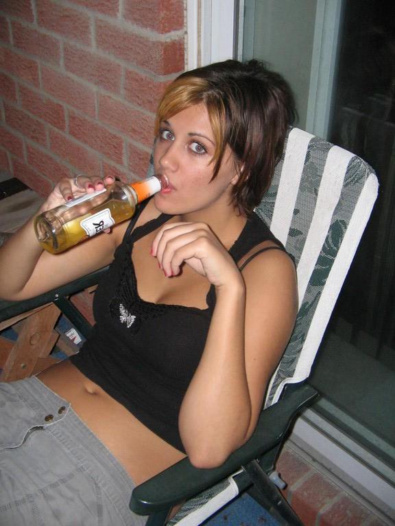 15P Sexy drunk amateur babe
