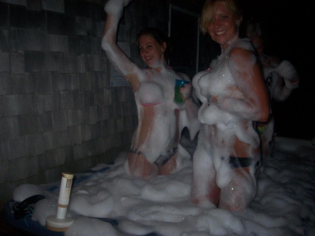 15P Collection of campus hotties naked and flirting at parties