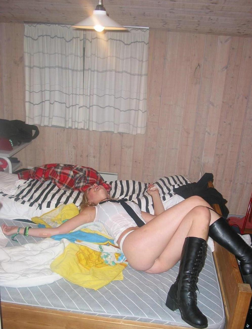 15P Naughty summer camp with these drunk sluts