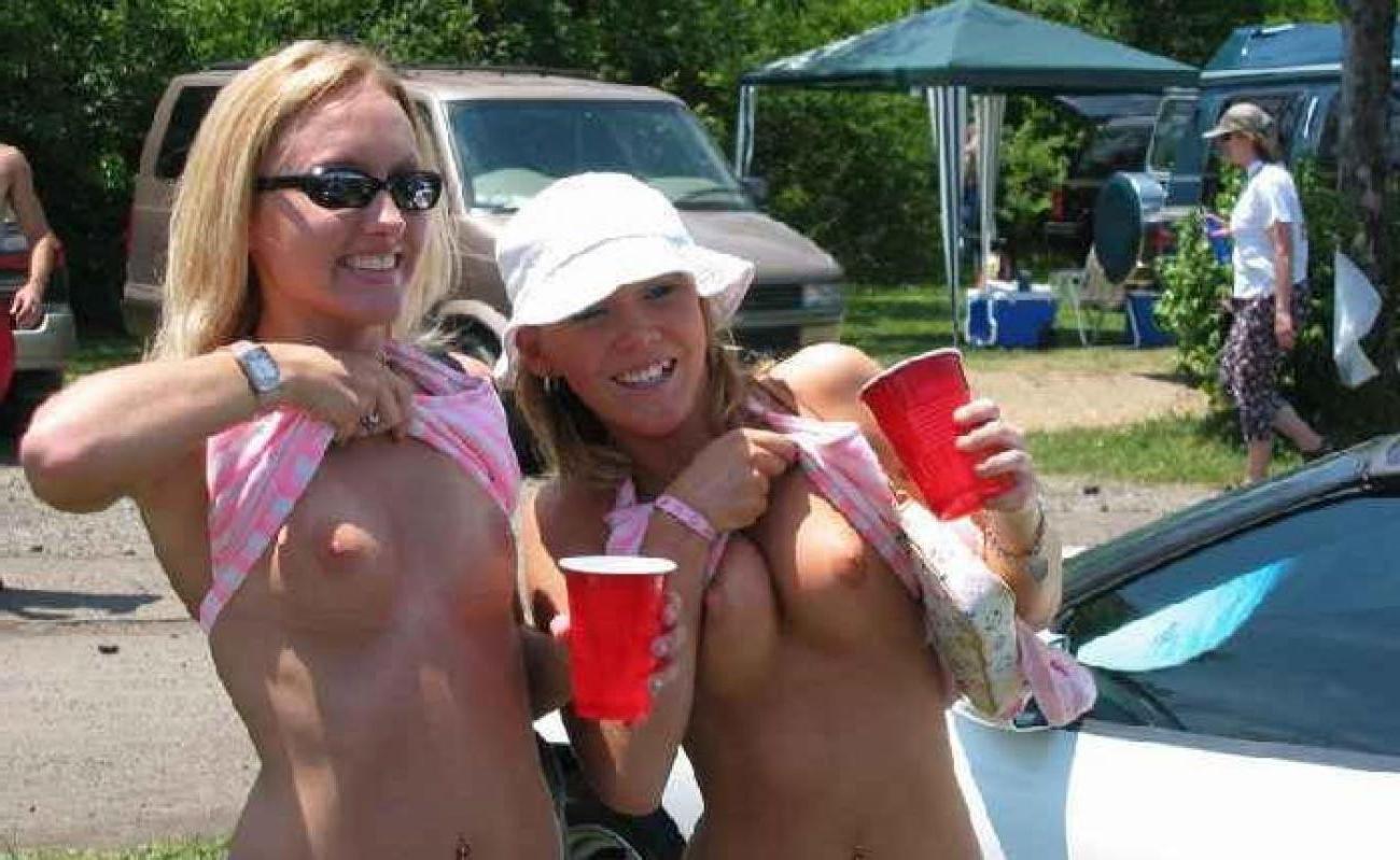 15P Hot collection of drunk teen flashers