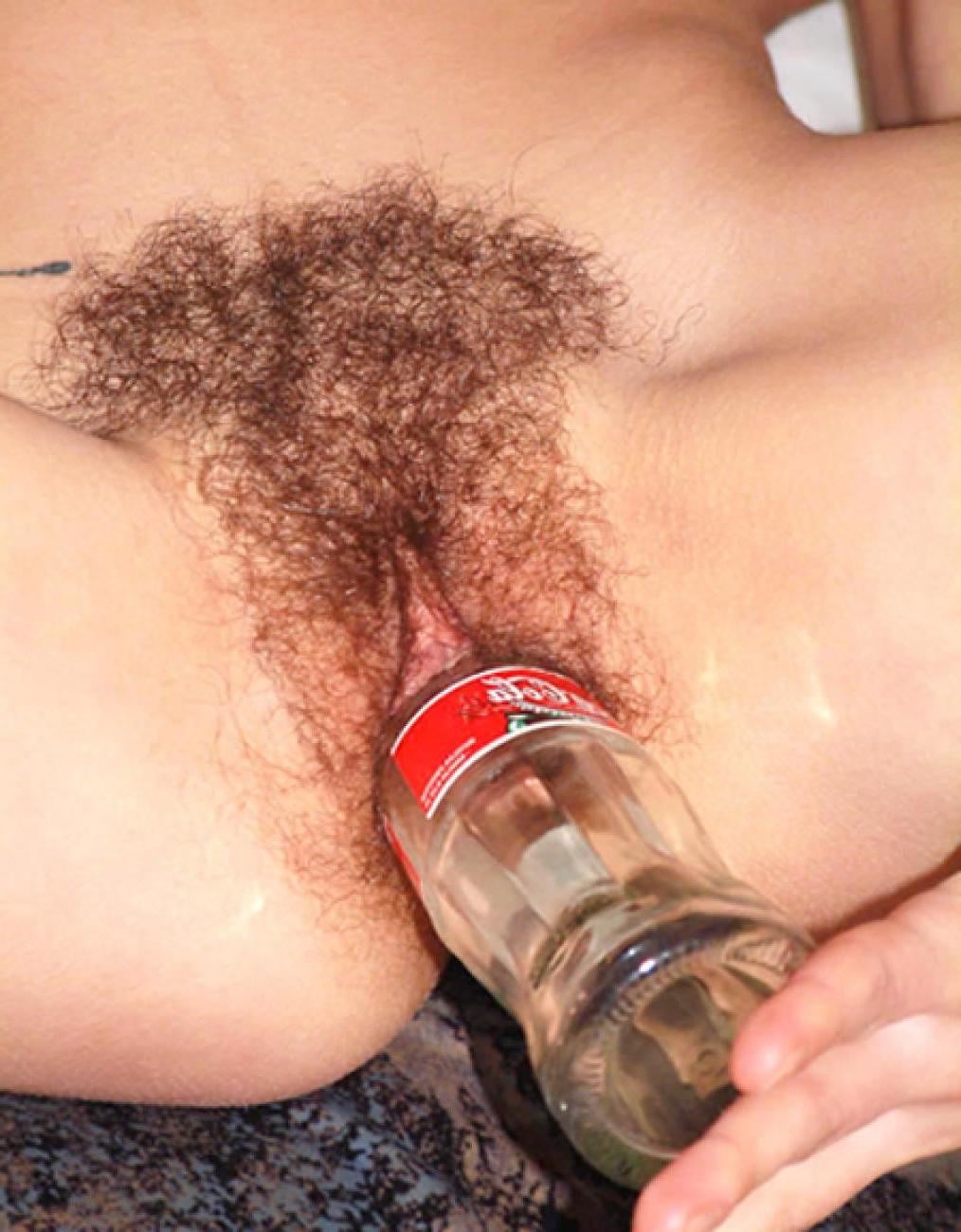 16P Pictures of hardcore chicks playing with themselves