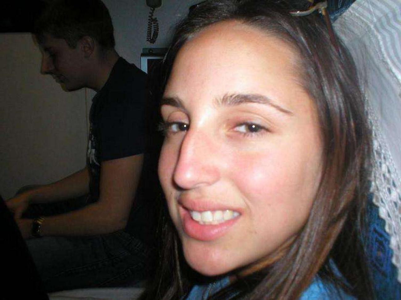 15P Pictures of a drunk slut showing her huge breasts