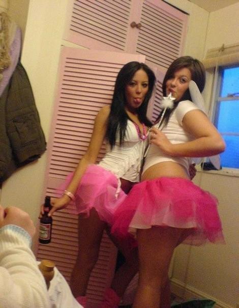 12P Sweet Girlfriends Flashing Perky Little Teen Titties