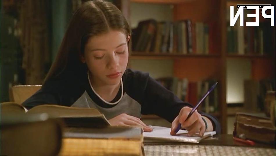 25P SEX TOYS - MICHELLE TRACHTENBERG