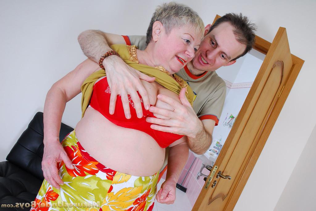 10P Fat mature gets her jugs and bottom groped and her muff drilled by a boy