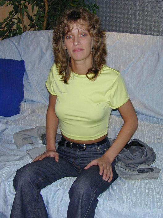 16P Drunk First Time Milf Gets Naked on the Sofa