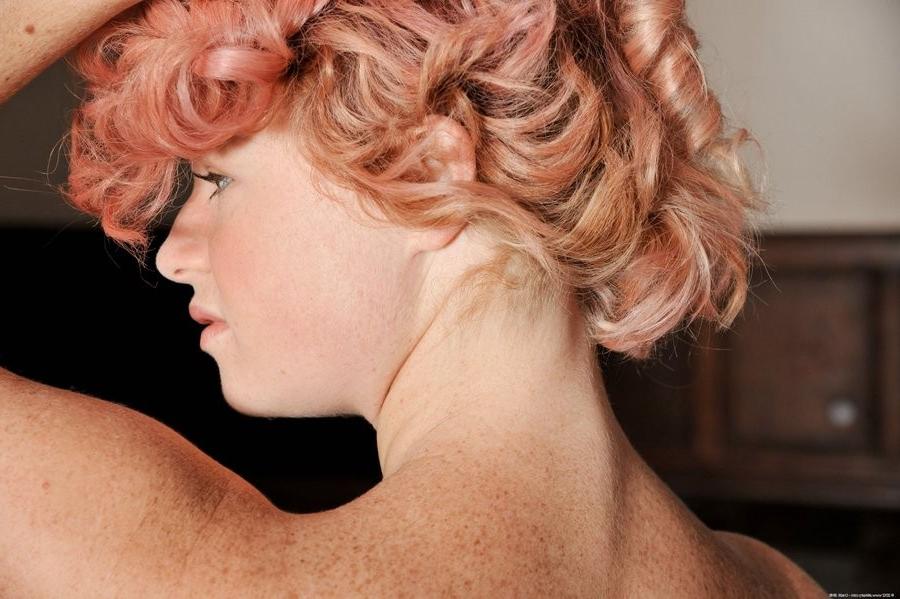 15P Redheaded And Freckled Hairy Girl With A Tattoo Is Stunning