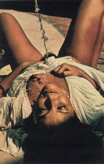 16P Beautiful retro babies with hairy pussies have nice sex