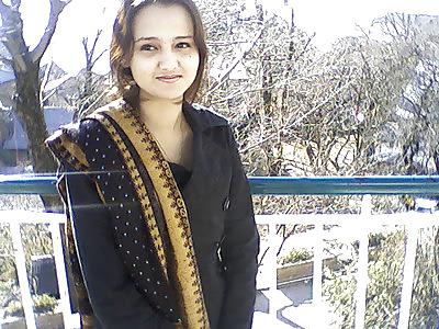 14P Indian Beauty 