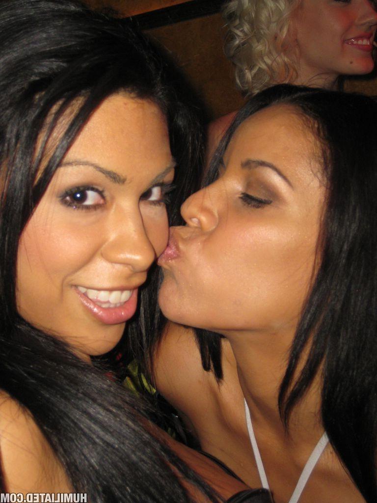 16P Drunk babe Cassandra Cruz banged by her stripper