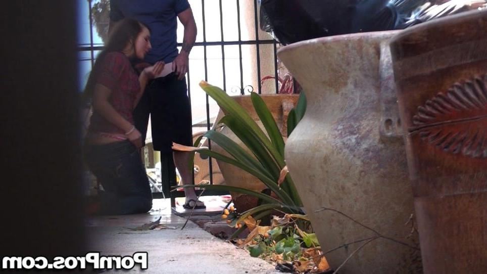 16P Horny babe caught having sex in public