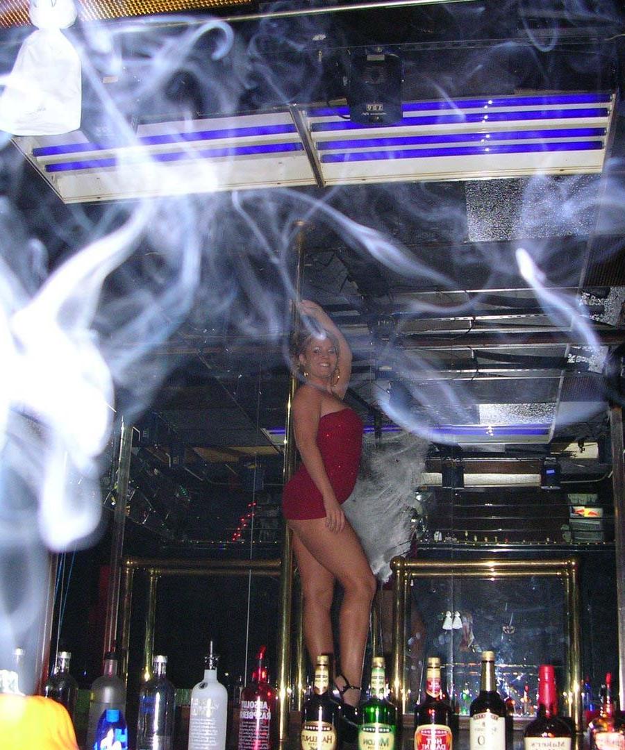 14P Busty MILF's Showing Off 