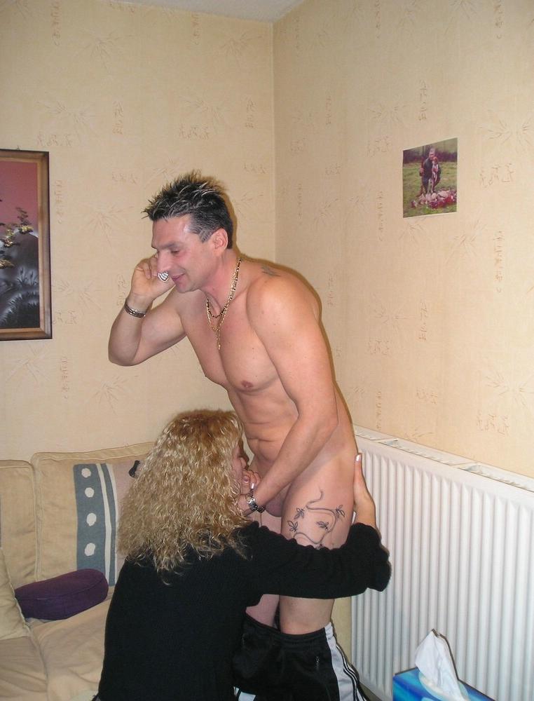 15P Drunk wife gives blowjob for lesbian friends