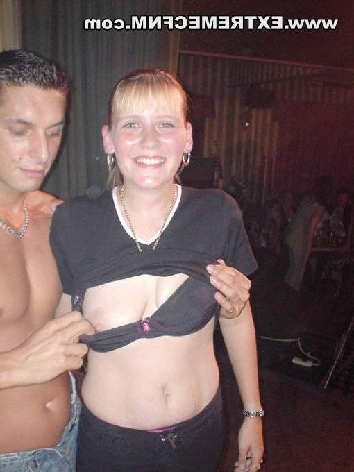 16P Scandal drunk female behaviour at party