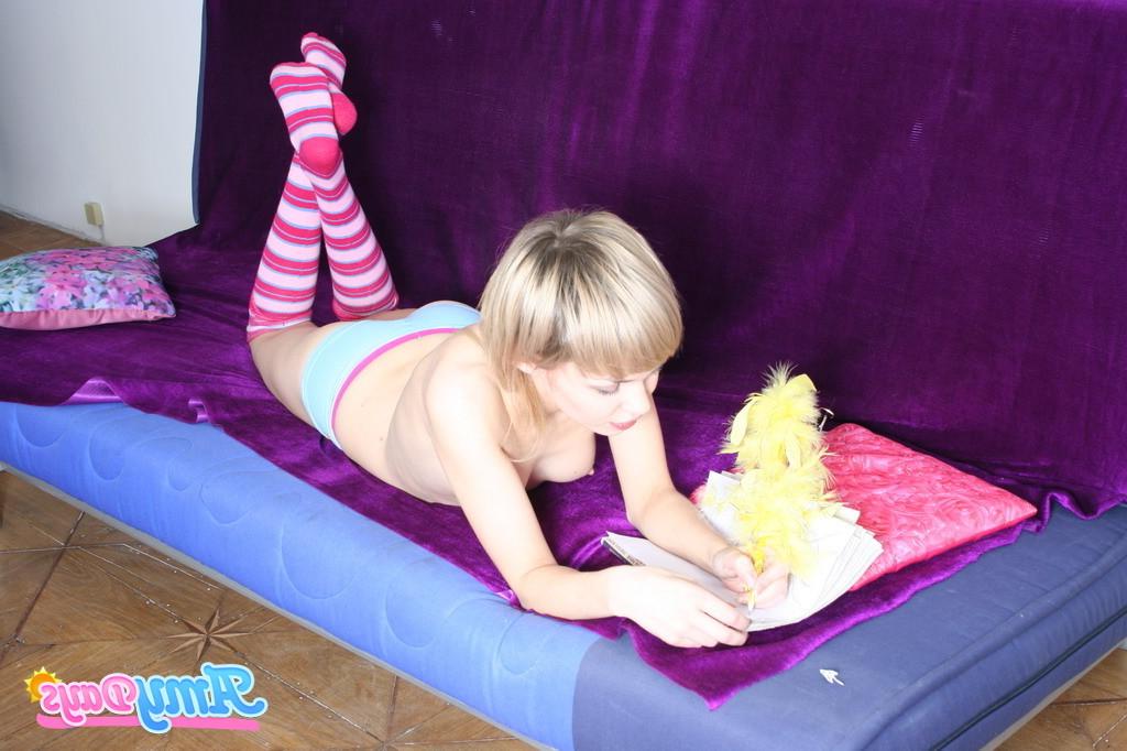 16P Blonde teen schoolgirl studying nude