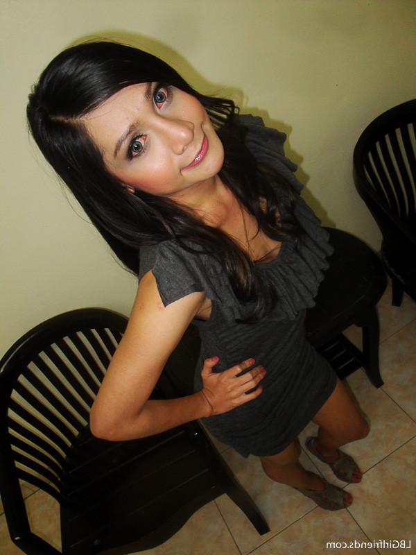 16P Beautiful Ladyboy Girlfriend Flashing Her Perky Tits And Tiny Tranny Dick