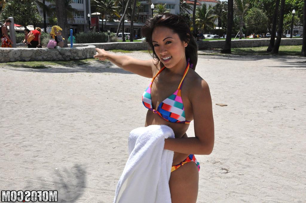 15P Alliyah Sky brings home a random guy from the beach for casual sex