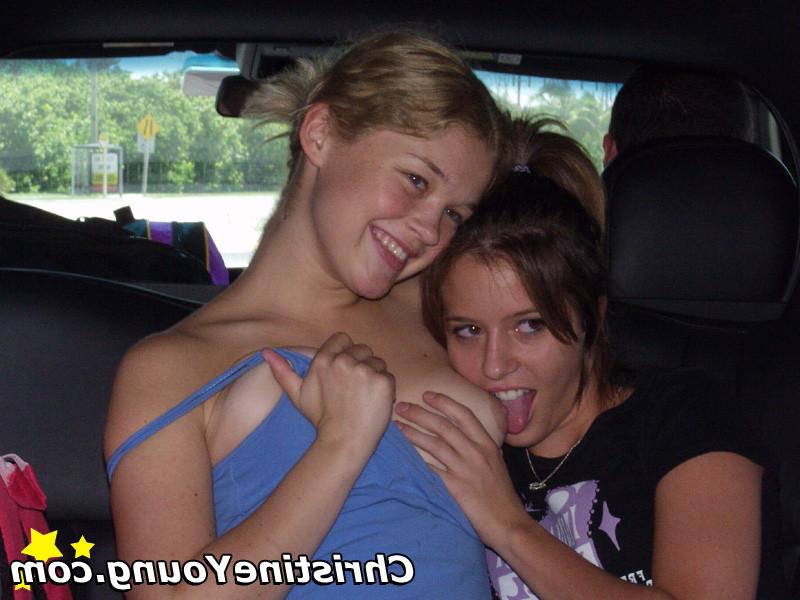15P sexy teens messing around in a limo