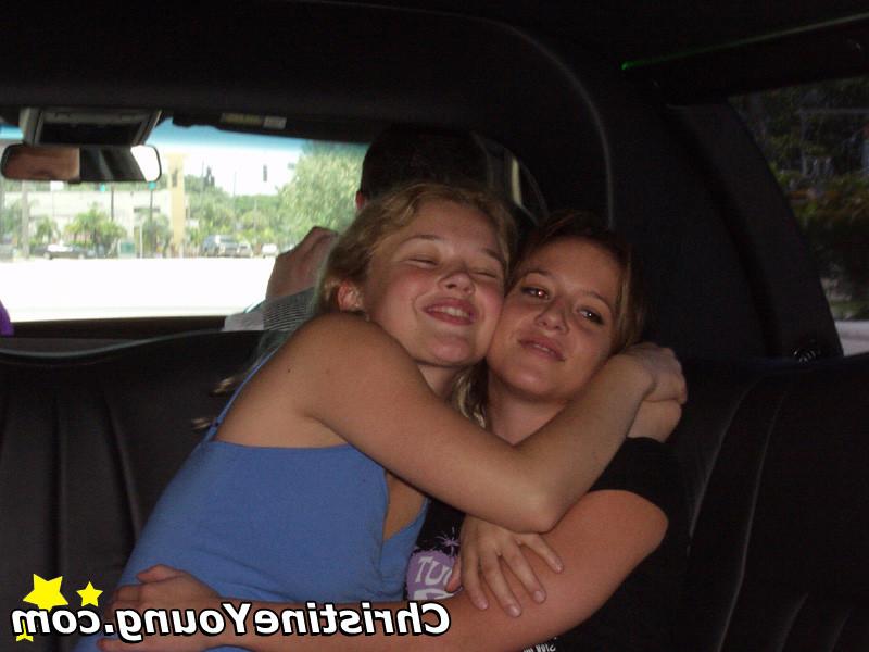 15P sexy teens messing around in a limo